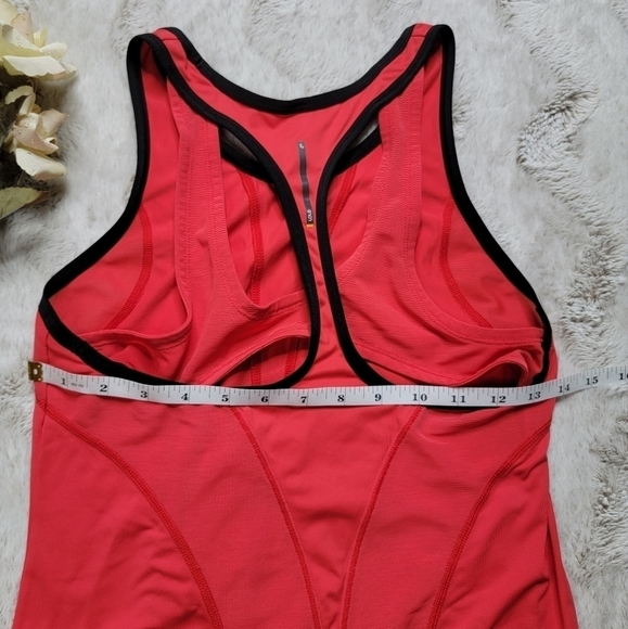 ✨CL LoleMontreal Red Sleeveless Racerback Atheltic Wear Tank Top Black Trim Sz M - Picture 11 of 11